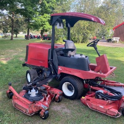 More information about "2009 Toro Groundsmaster 4000-D"