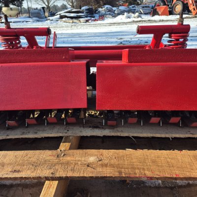 More information about "2018 Toro Sand Pro Spiker"