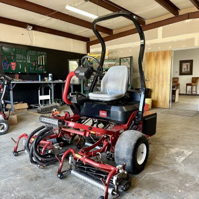  2018 Toro Greensmaster 3250-D Triplex