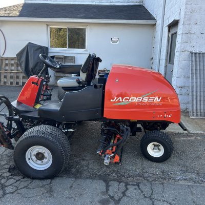  2014 Jacobsen LF550