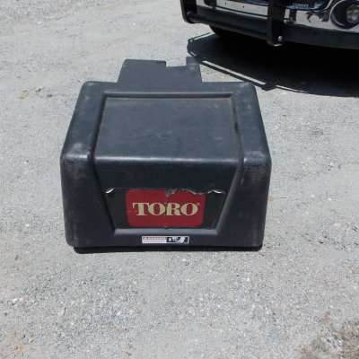  2002 TORO GREENS AERATOR 09110 CORING HEAD COVER
