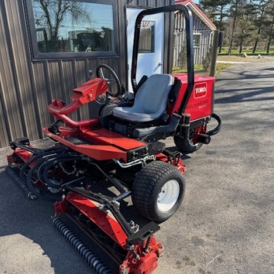  2013 Toro 3100    Only 832 Hours !!