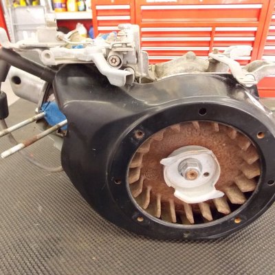 More information about "2016 TORO GREENSMASTER 2100 2120 SUBARU EX13 ENGINE"