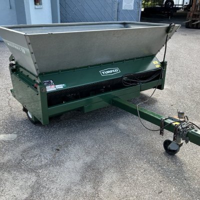  2015 Turfco Mete-R-Matic IV