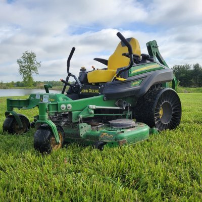  2022 John Deere Z930M