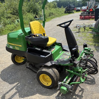 More information about "2018 John Deere 2500B Diesel"