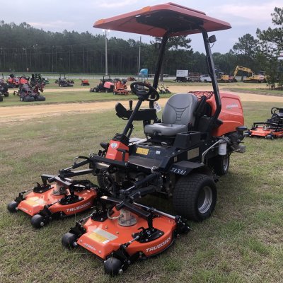  2021 Jacobsen AR331