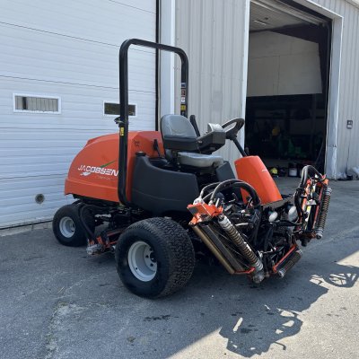 2016 Jacobsen LF-550  4x4