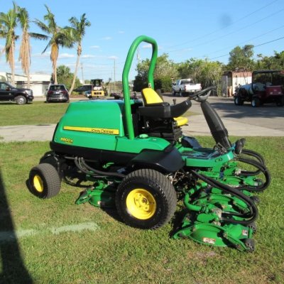  2016 John Deere TC 8800A