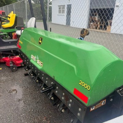 More information about "2017 John Deere Aercore 2000"
