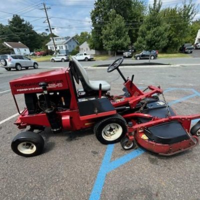   Toro Groundsmaster 325-D  (72 Inch)