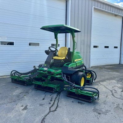 2018 John Deere 8900A - 11’ Cut Width