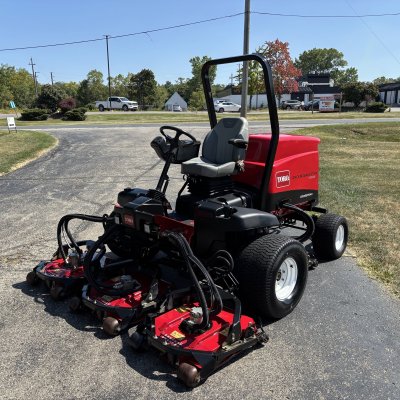  2019 Toro Groundsmaster 4300D Rotary Contour Mower