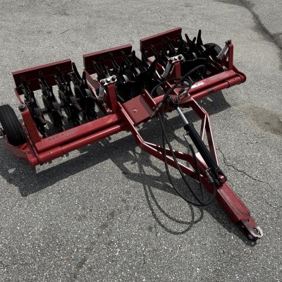   Toro 686 Aerator