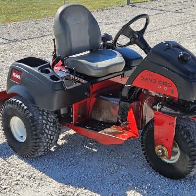 2015 Toro Sand Pro 5040