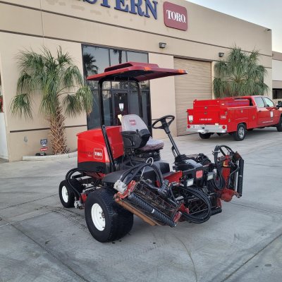 More information about "2015 Toro Reelmaster 5610-D"