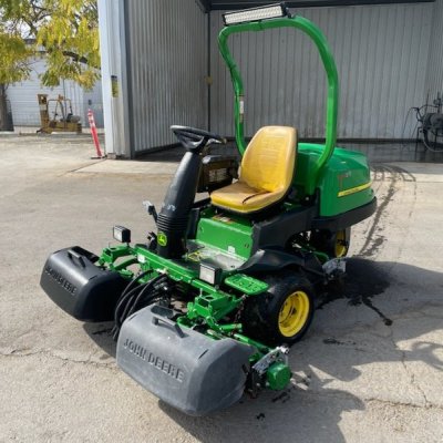 2014 John Deere 2500B