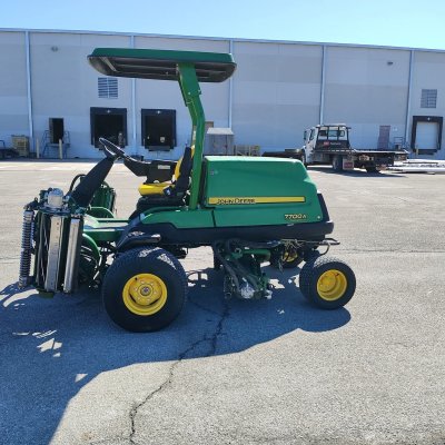  2016 John Deere 7700A