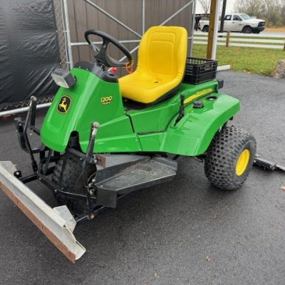  2018 John Deere 1200H