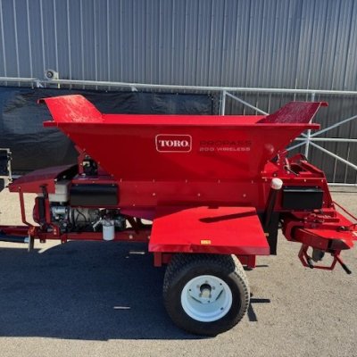  2013 Toro Propass 200 with wireless remote