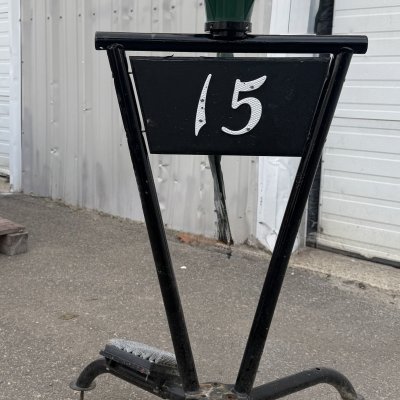   Standard Golf Ball Washers with Stand - Set of 18