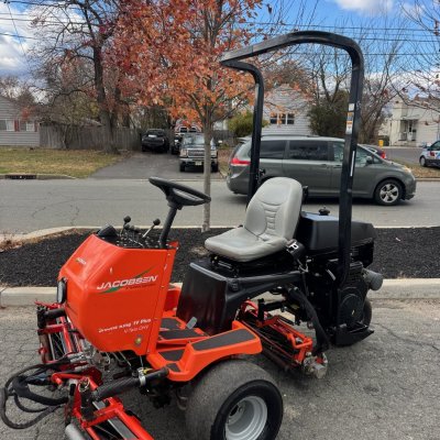   Jacobsen Greensking IV Plus (ONLY 886 HOURS)