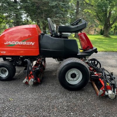  2015 Jacobsen LF 570 2x4