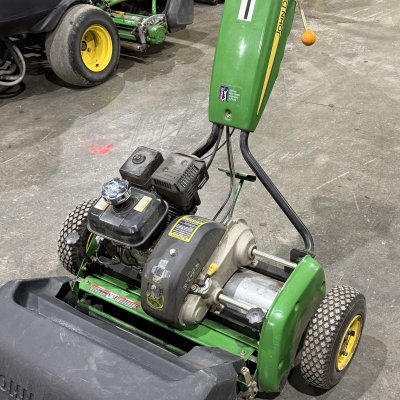  2010 John Deere 260c