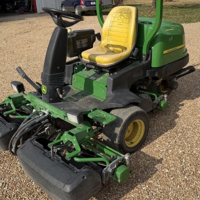  2010 John Deere 2500b