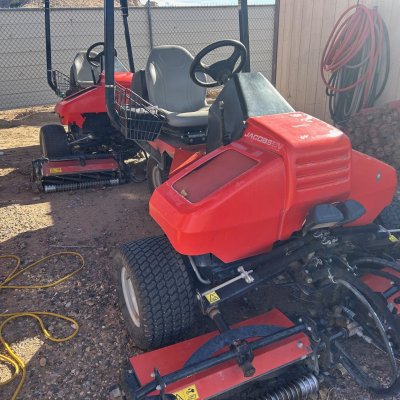  2016 Jacobsen - 2 units available TriKing Trim Mower