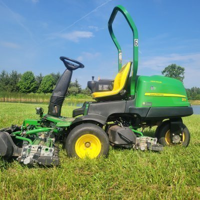  2019 John Deere 2500E