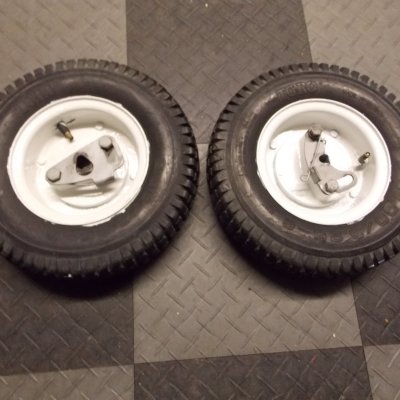   Toro Greensmaster Transport wheels