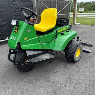  2013 John Deere 1200H