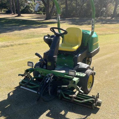  2012 John Deere 2500B Precision Cut