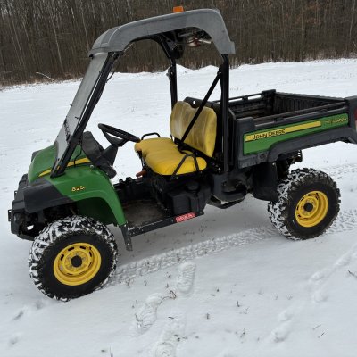  2015 John Deere gator 625i