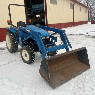  1997 New Holland 1725