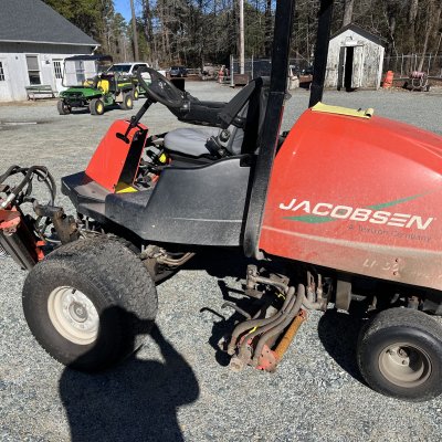  2014 JACOBSEN LF 550  4WD
