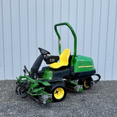  2020 John Deere 2500B -  3 Wheel Drive w/ groomers