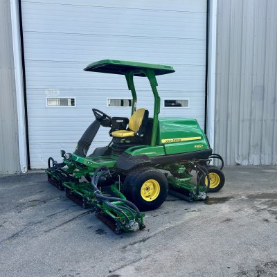  2017 John Deere 8900A Precision Cut 4x4