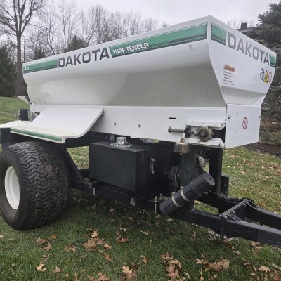  2016 Dakota Turf Tender 410