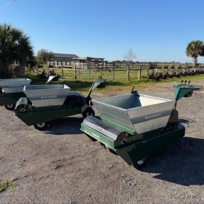  2022 Turfco Mete-R-Matic Topdresser