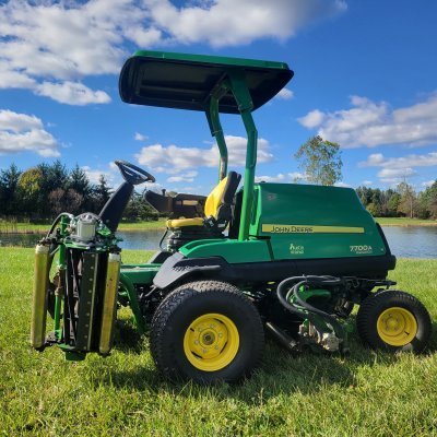  2015 John Deere 7700A