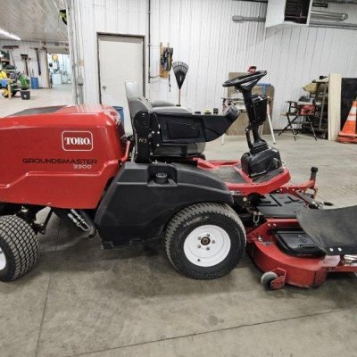  2020 Toro 3300