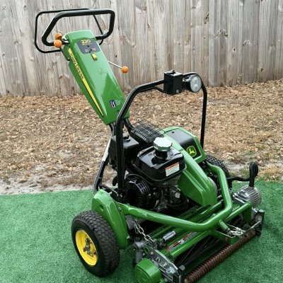  2021 John Deere 220 E-Cut Hybrid