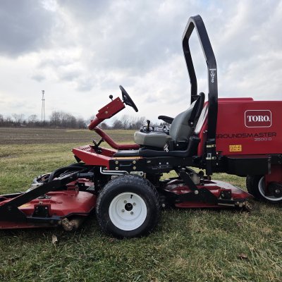  2019 Toro 3500D with sidewinder