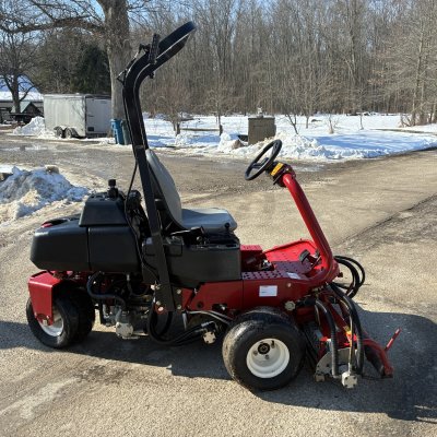  2017 Toro greensmower 3150Q