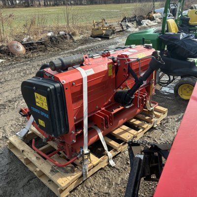  2017 Wiedemann  deep tine aerator SL6