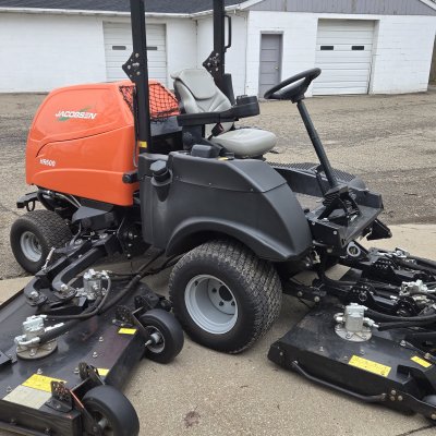  2019 Jacobsen HR 600
