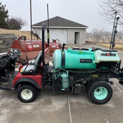  2014 Toro Workman 3200 w/ 200 Gallon Low Profile Sprayer System